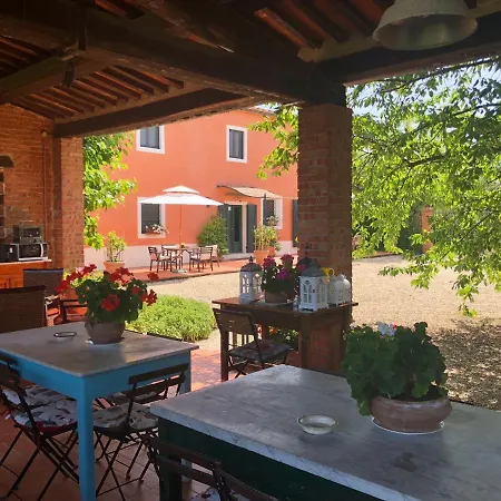 Farm stay Podere Marchiano Larciano
