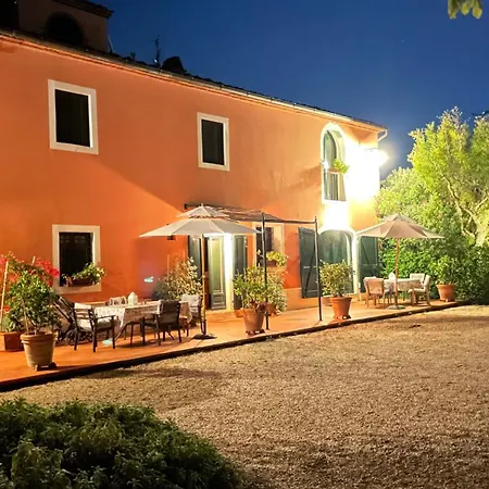 Podere Marchiano Farm stay *
