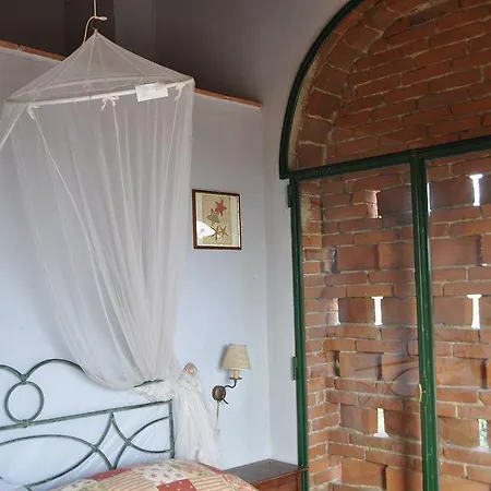 Podere Marchiano Farm stay *